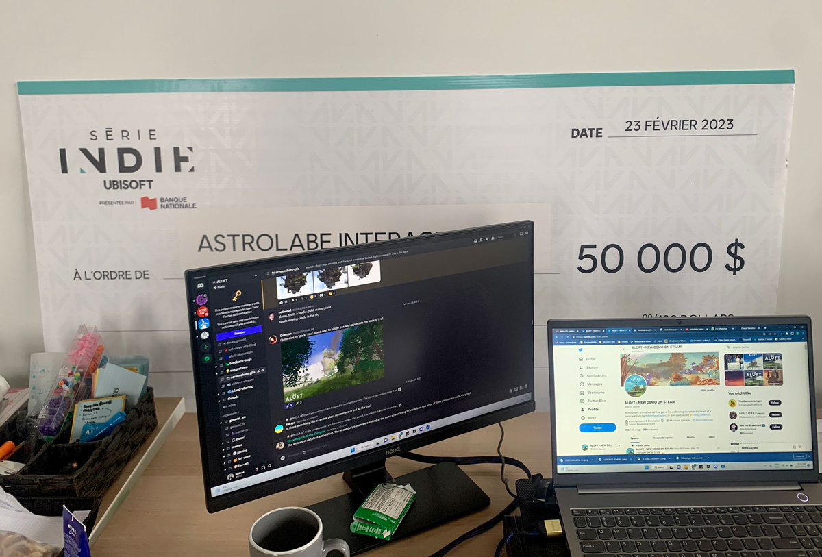 Keep the goal in sight they say 😉

Thank you <a href="/UbisoftMTL/">Ubisoft Montréal</a> for participating in the decoration of our office 🤣

#indiedev #IndieGameDev #Ubisoft #indiegames