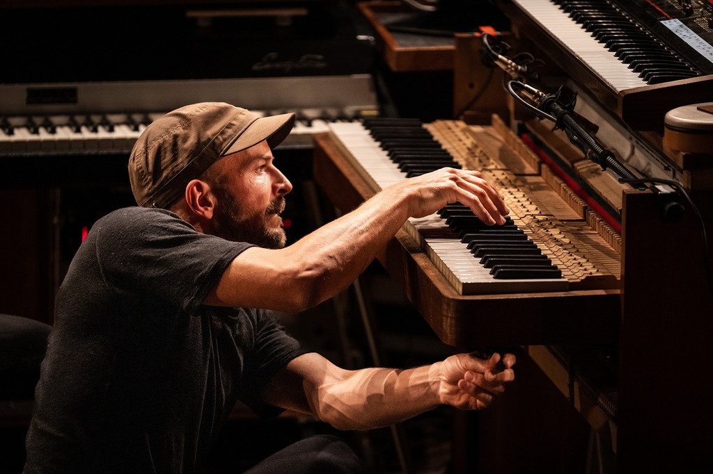 leiterverlag's tweet photo. Two weeks to go until we set off again for another series of shows with #Nils Frahm. 🙌 There are still some tickets left for the concerts in Gothenburg and Malmö, as well as the shows in Canada and the USA in April. Hope to see you!

https://t.co/n093bcGDks https://t.co/W2NbRdJ9P2