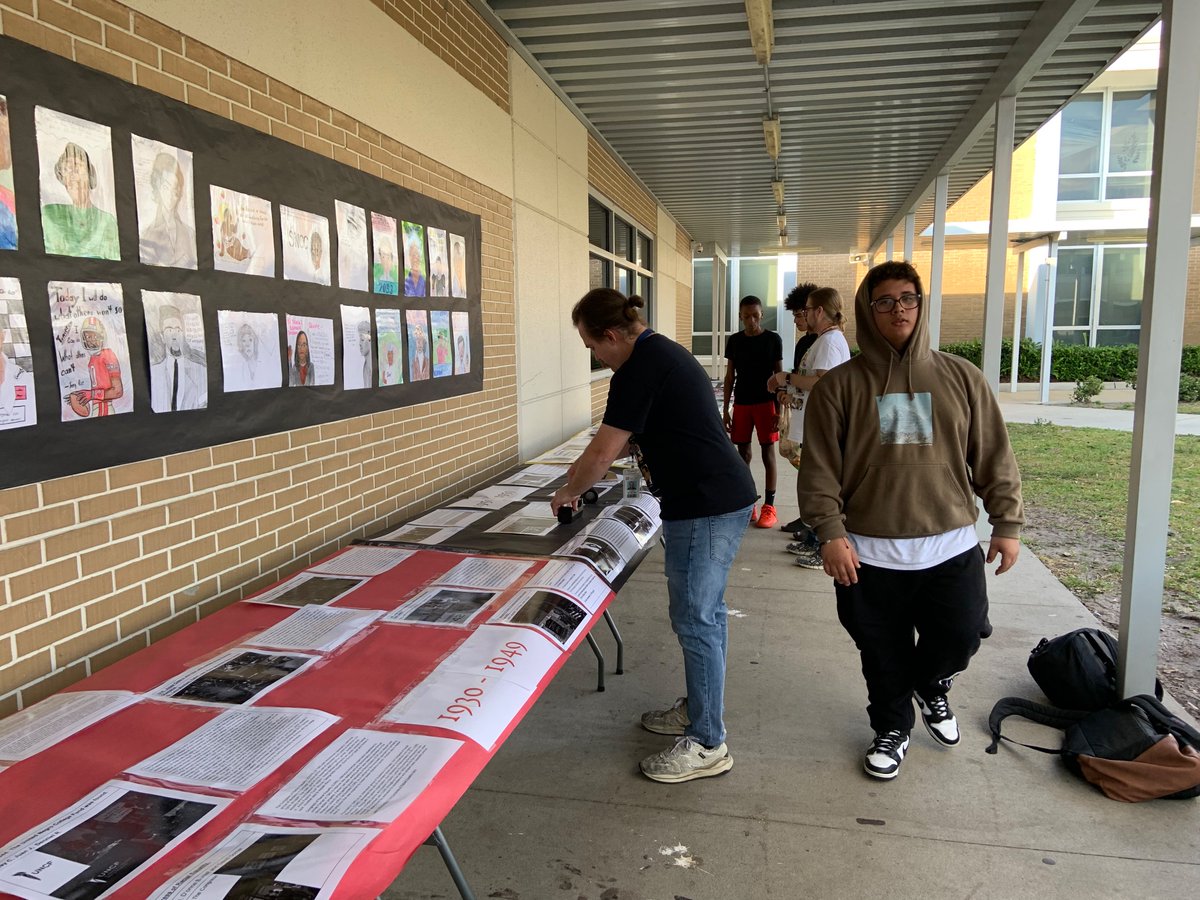 Conway MS OCPS (@conwaymsfalcons) on Twitter photo Black History Night was a huge success! Wonderful performances and artwork were on display for the community to see! Go Falcons! <a href="/_JoshuaBing/">Joshua Bing</a> <a href="/Southeast_OCPS/">Southeast_OCPS</a> Black History Night was a huge success! Wonderful performances and artwork were on display for the community to see! Go Falcons! <a href="/_JoshuaBing/">Joshua Bing</a> <a href="/Southeast_OCPS/">Southeast_OCPS</a>