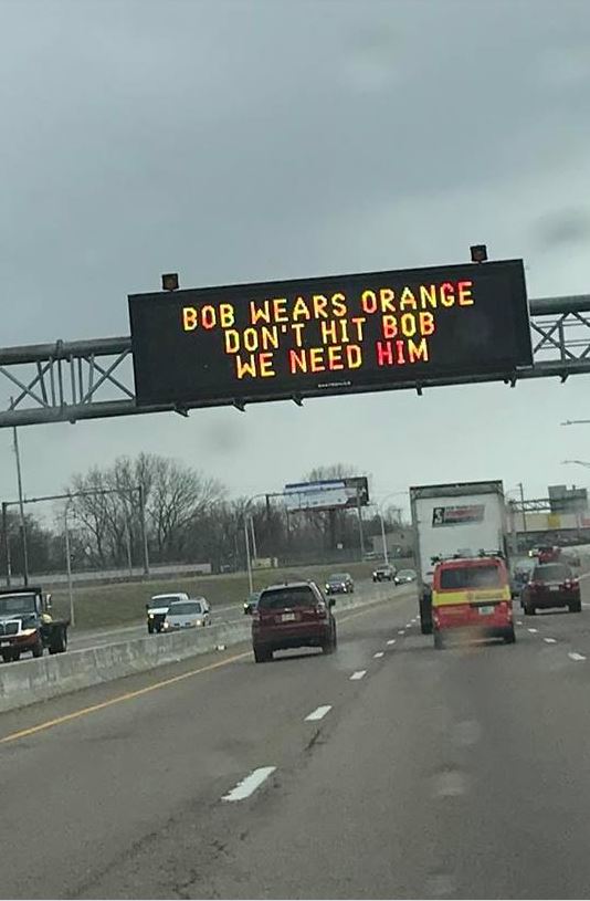 BurrSigns's tweet image. What's the funniest EMC you've seen out in the wild? 
#BurrSigns #funny #electronicmessagecenter #funnysigns #lol #laughs #bob #highwaysigns #justforfun