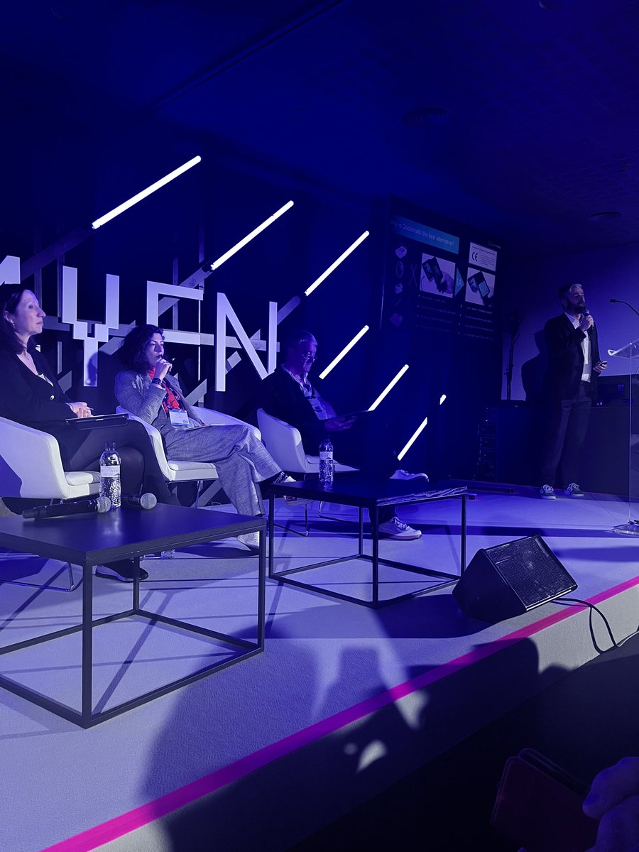 Sam_Kynman's tweet photo. Very exciting pitching sessions at the #DHWS23 - health tech innovators pitching to investors. Good inspiration for the #paintechforum https://t.co/PGAq1fviS2