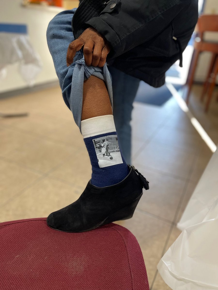 ReadyRockDOT's tweet image. Visit the website and grab a pair of socks! As you can see here…..the versatility of my socks are UNMATCHED. Wear them on the boardwalk. Wear them in the gym. Wear them to church! 

#BlackHistoryMonth #BlackLivesMatter #shopblack 

politrickkks.com