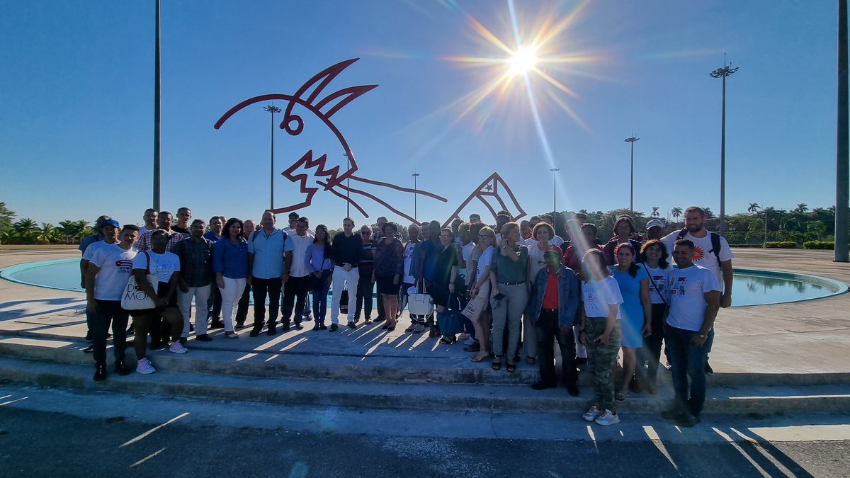 universidad_uci's tweet photo. 💢 Candidatos a diputados a la Asamblea Nacional por el municipio de #LaLisa intercambiaron con nuestra comunidad universitaria.

Conoce más sobre su visita a nuestro campus👉https://t.co/nsyxLbl7Bz

#SomosUCI #MejorEsPosible #Cuba @CubaMES @raydelmp @dcolome2010 @nataliauci16 https://t.co/rwKWqHwc1f
