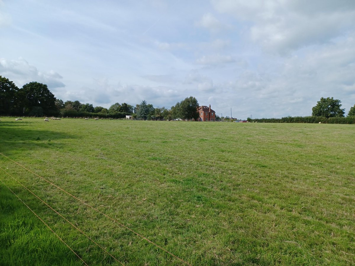 RosieM_work's tweet photo. The South team at @StonewaterUK have today completed on an LLP JV with @Thakeham to redevelop this beautiful site in Newick!

#JointVenture #NewHomes #AffordableHomes #SocialHousing #UKhousing #EnergyEfficiency #SharedOwnership #AffordableRent #development #teamwork https://t.co/AwPvToLayS