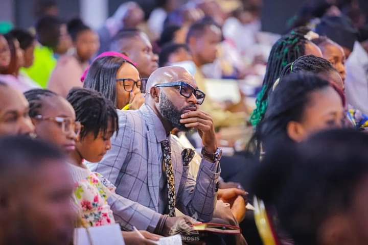 epignosiscc's tweet photo. Sunday Service Highlights

#epignosiscc
#onehourchurch
#onehourservice
#abuja
#lagos
#churchinabuja 
#JesusChristOurHighPriest https://t.co/xoo58eVpf8