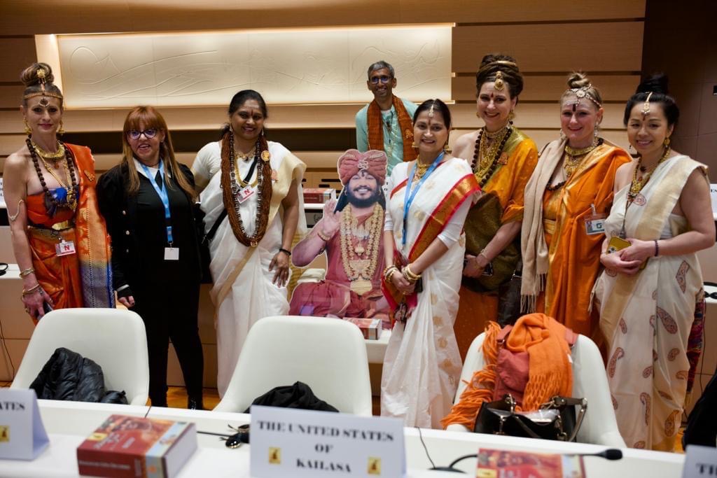 SriNithyananda's tweet photo. 𝐎𝐟𝐟𝐢𝐜𝐢𝐚𝐥 𝐕𝐢𝐬𝐢𝐭 𝐛𝐲 𝐊𝐀𝐈𝐋𝐀𝐒𝐀'𝐬 𝐃𝐞𝐥𝐞𝐠𝐚𝐭𝐢𝐨𝐧 𝐭𝐨 𝐭𝐡𝐞 𝐔𝐧𝐢𝐭𝐞𝐝 𝐍𝐚𝐭𝐢𝐨𝐧𝐬 𝐢𝐧 𝐆𝐞𝐧𝐞𝐯𝐚 𝐨𝐧 𝐅𝐞𝐛𝐫𝐮𝐚𝐫𝐲 𝟐𝟐𝐧𝐝 𝐚𝐧𝐝 𝟐𝟒𝐭𝐡, 𝟐𝟎𝟐𝟑: 𝐀𝐧 𝐀𝐜𝐜𝐨𝐮𝐧𝐭 𝐛𝐲 𝐊𝐀𝐈𝐋𝐀𝐒𝐀'𝐬 𝐏𝐞𝐫𝐦𝐚𝐧𝐞𝐧𝐭 𝐀𝐦𝐛𝐚𝐬𝐬𝐚𝐝𝐨𝐫 https://t.co/Sz0CPPgj7p