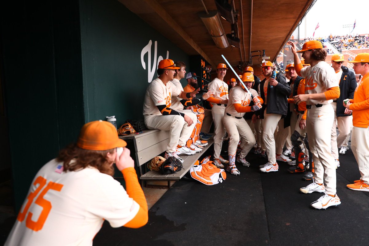 NCAABaseball's tweet photo. Vote for the #NCAABaseball Photo of the Week 📸

1⃣ @Vol_Baseball May the Force Be with You 🔦
2⃣ @TTU_Baseball On Target 🎯
3⃣ @OSUBaseball Watch it Fly ☄️
4⃣ @LSUbaseball Can You Hear Me Now 📱 https://t.co/m0Ce3MSJ0C