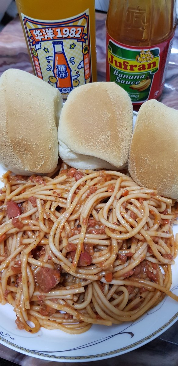 AdelYouie's tweet photo. Let's eat thanks po sa sponsor for tonight my Favourite spaghetti lol
๐ค๐ค๐ค๐คญ๐คญ๐คญ
#ILoveSpaghetti
#Craving
#Satisfied https://t.co/JcEhS7brH9
