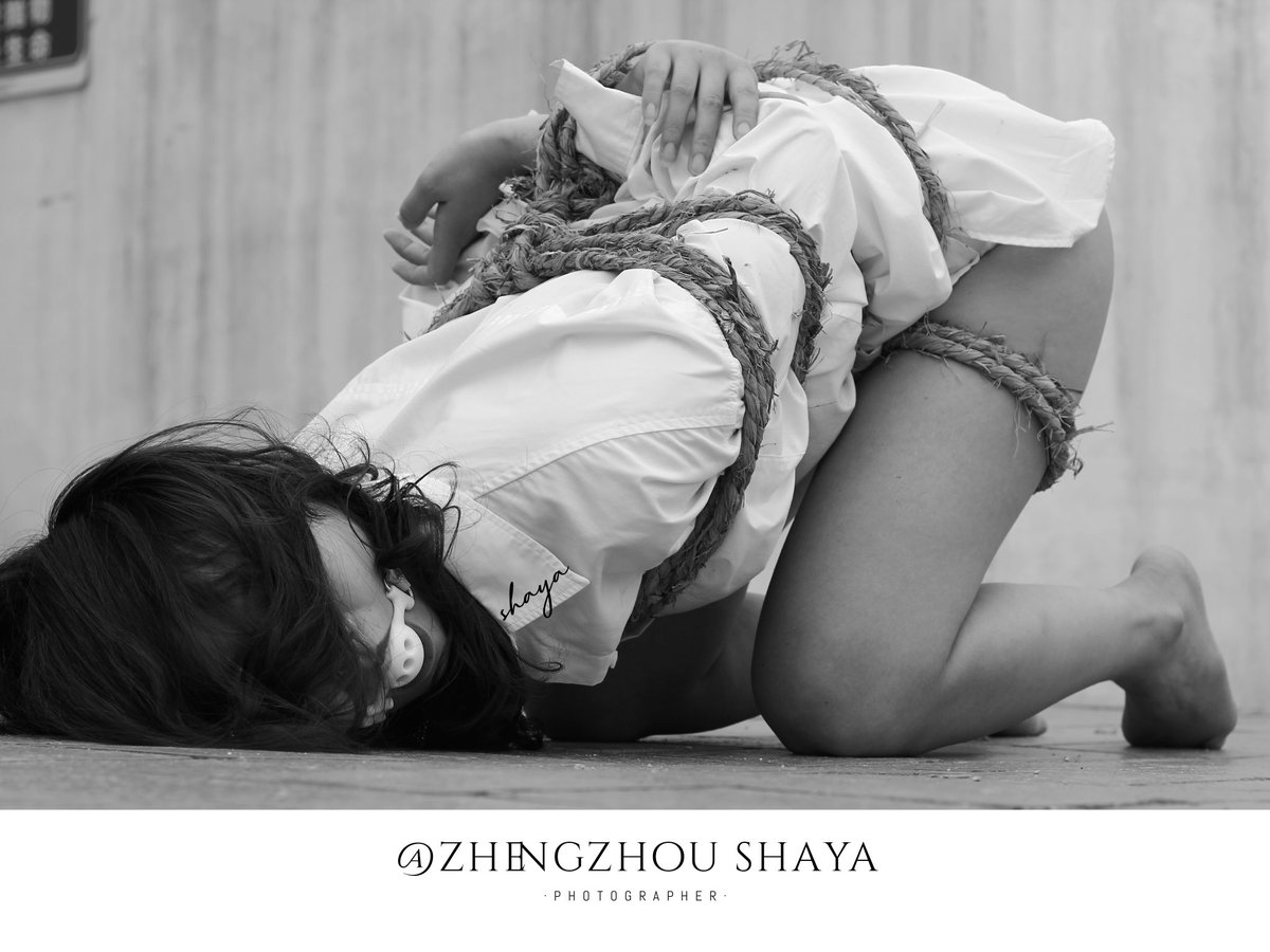 旧图
绳/摄：和绳媲美
模：芷若（已退）