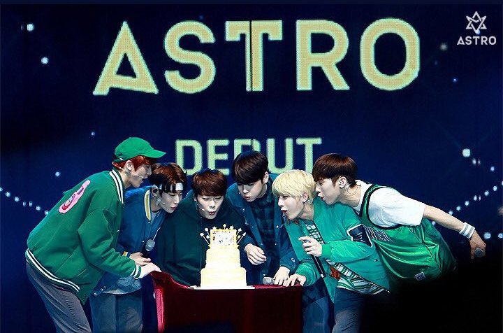 rohaprotector's tweet image. 💜 #아스트로 영원히 6별 💫

#엠제이 #진진 #차은우 #문빈 #라키 #윤산하
