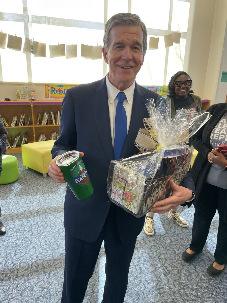 House of Earth has a special member joined them at Wilburn ! <a href="/WilburnElem/">Wilburn Elementary</a>  <a href="/NC_Governor/">Governor Josh Stein</a>