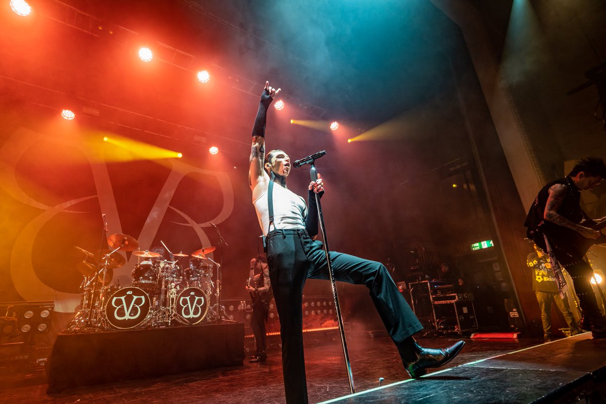 This was a top night last week at O2 Guildhall Southampton with @blackveilbrides , @LilithCzar and @Cemeterysuncrew shot for @weshootmusicuk . You can check out my review and full gallery on the link below weshootmusic.com/black-veil-bri…