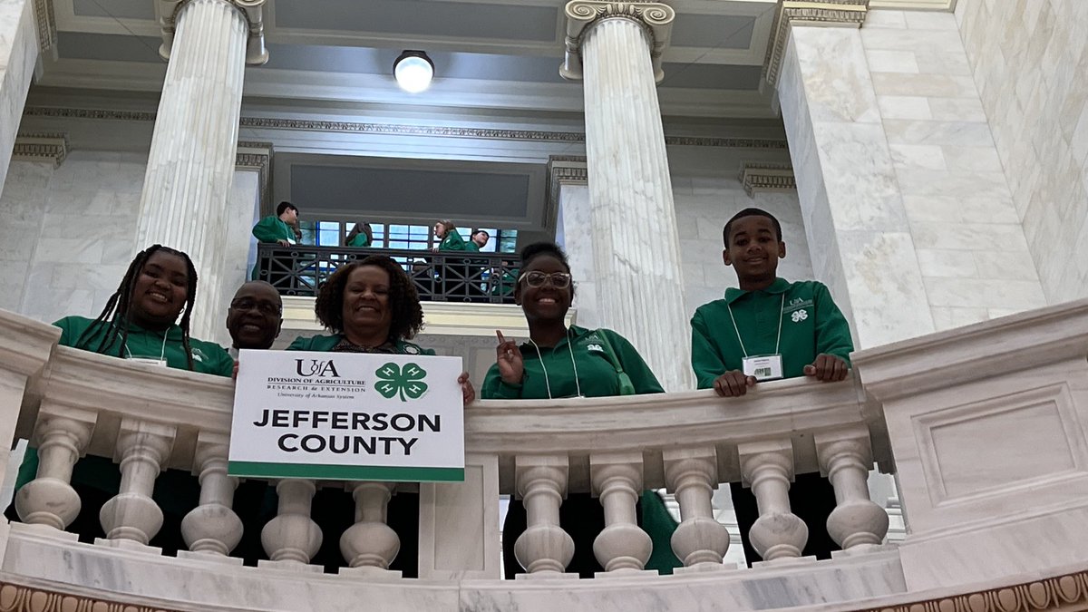 🧨 Ferndale Int’l Observatory (@agwriterark) on Twitter photo Jefferson County representing during @arkansas4h day at the Capitol.
<a href="/AR_Extension/">Arkansas Cooperative Extension Service</a> Jefferson County representing during @arkansas4h day at the Capitol.
<a href="/AR_Extension/">Arkansas Cooperative Extension Service</a>