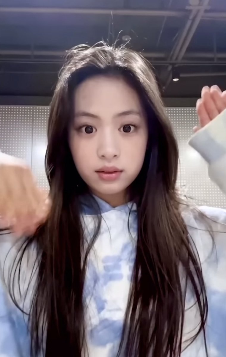 AHYLOOKS's tweet photo. CUTIE
#BABYMONSTER https://t.co/jBWQIjVK6E