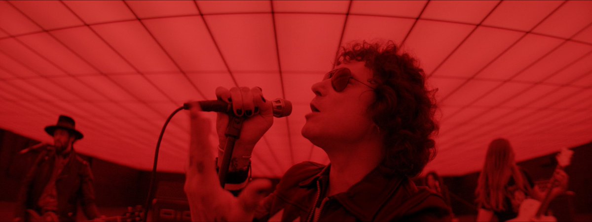 bunburyoficial's tweet photo. Bunbury - Invulnerables (Videoclip Oficial)
https://t.co/31jhhprOyF https://t.co/UzU6EaqJn2