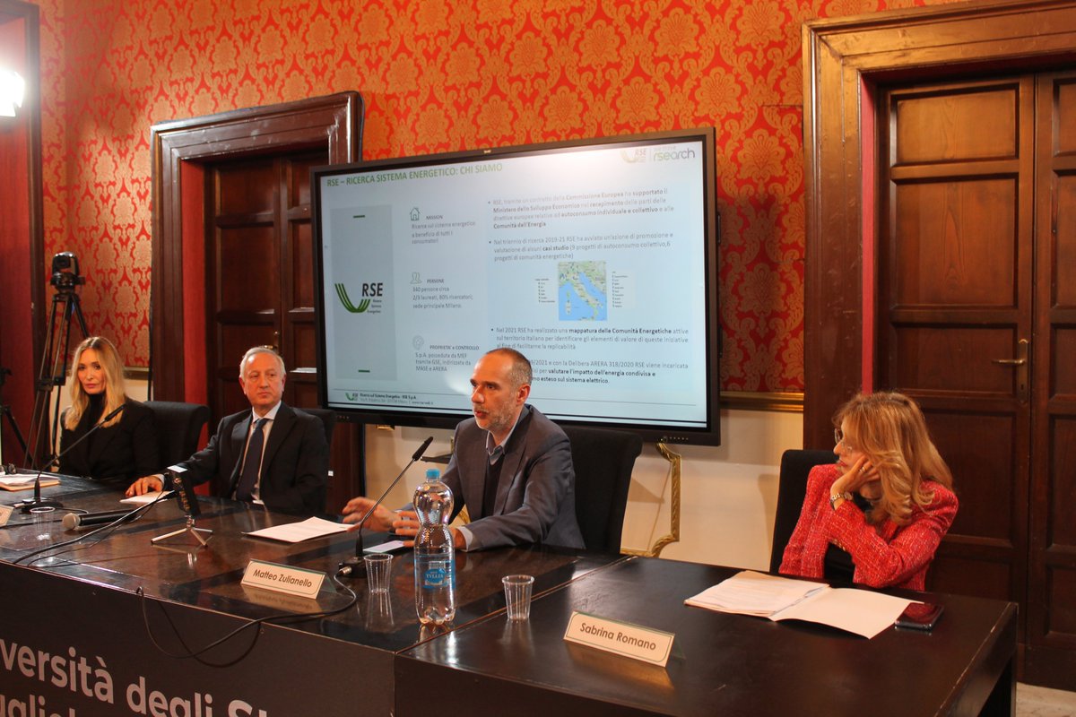 assistal's tweet photo. Si è tenuto ieri, presso la Sala Giulio Cesare dell’Università Guglielmo Marconi di Roma, il convegno organizzato da ASSISTAL “Comunità Energetiche e uso razionale dell’energia” nell’ambito delle attività del progetto europeo EU-NETS.

➡️https://t.co/V3gObGAklM https://t.co/rBfSqum2fR