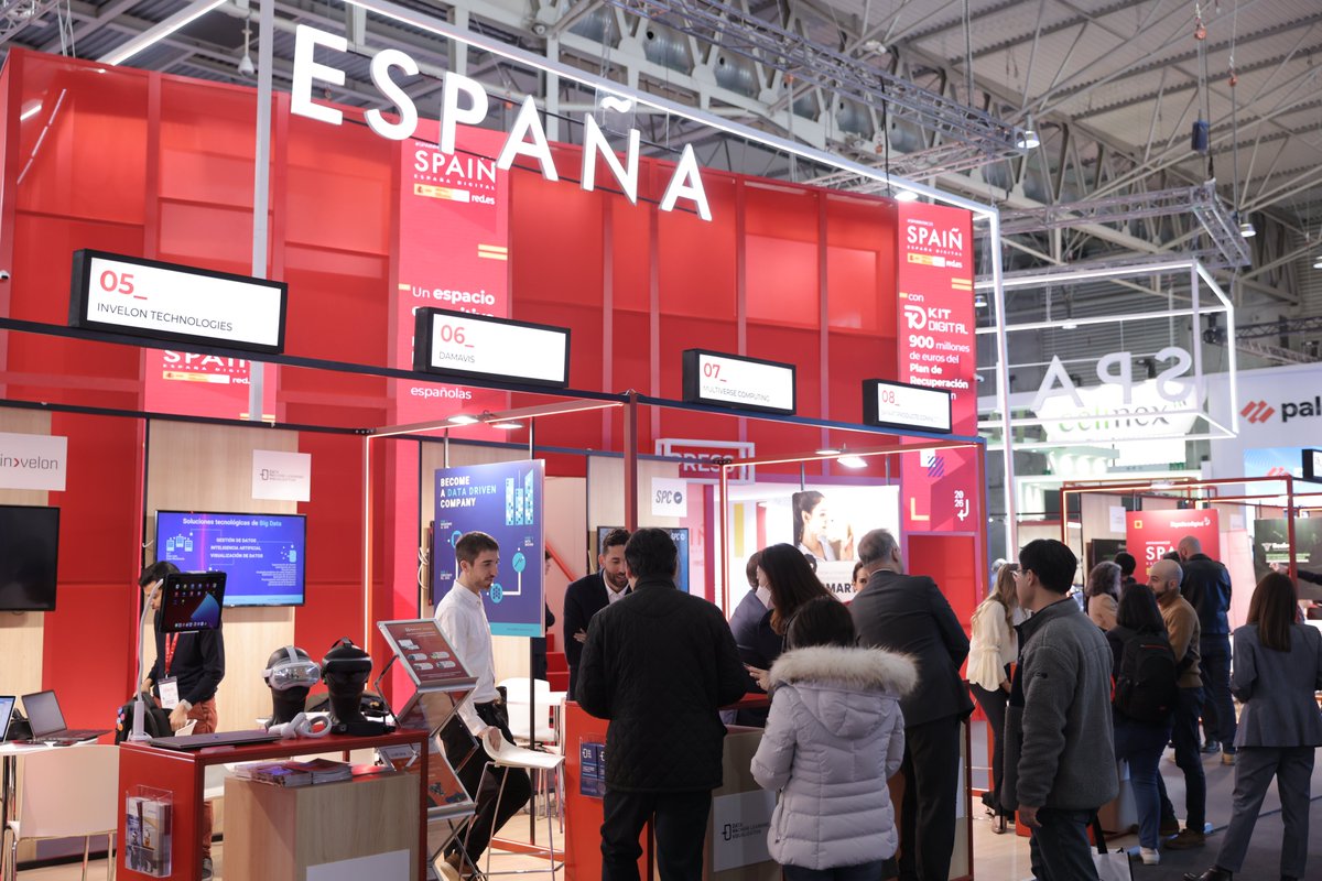DamavisStudio's tweet photo. 🟥 Seguimos en #MWC23 descubriendo las últimas innovaciones en #tecnología y conectando con profesionales y #empresas de primer nivel. ¿Vienes a visitarnos? 👋🙂

📍 Stand 6
🇪🇸 Pabellón de España

@redpuntoes #MWC #MobileWorldCongress23 #BigData #InteligenciaArtificial https://t.co/nKuoJukPXk