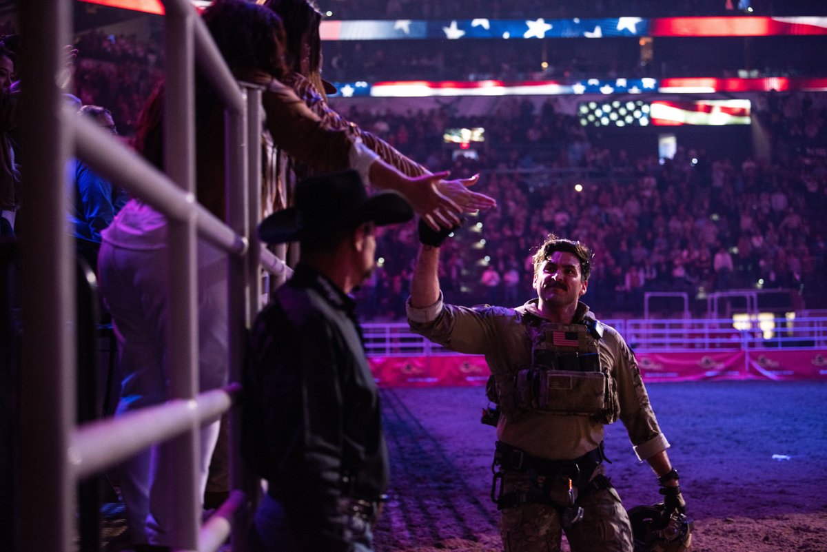 JBSA_Official's tweet photo. Nothing like a little love from the crowd ποΈ
Special Warfare Training Wing Instructors rappel at the San Antonio Rodeo on February 25, 2023.
@AFSWTW @AETCommand #SpecialWarfare #TACP #TexasMilitary #JBSA #SanAntonio #Rodeo #ReadyAndTough https://t.co/IncpZlVYDV