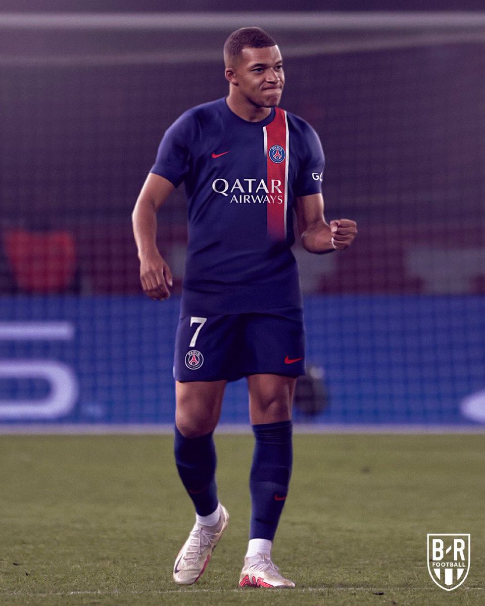 Footballogue (@footballogue) on Twitter photo Le possible maillot domicile du PSG pour la saison prochaine. 🔴🔵
Vous aimez ?
(📸 <a href="/brfootball/">B/R Football</a>) Le possible maillot domicile du PSG pour la saison prochaine. 🔴🔵
Vous aimez ?
(📸 <a href="/brfootball/">B/R Football</a>)