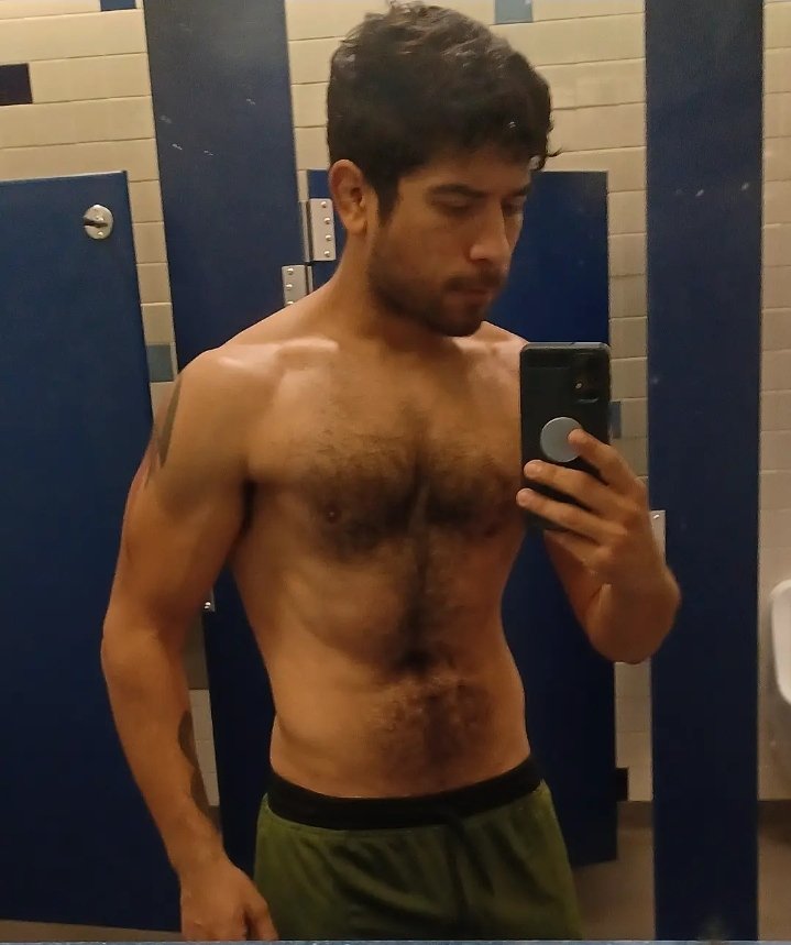 fight_nerdy's tweet image. Pretty good leg day, but also getting back to training abs after my rib injury. Feels good to finally be able to do sit ups without feeling like my ribcage is going to explode.
#health #fitness #bodyprogress #veganfitness