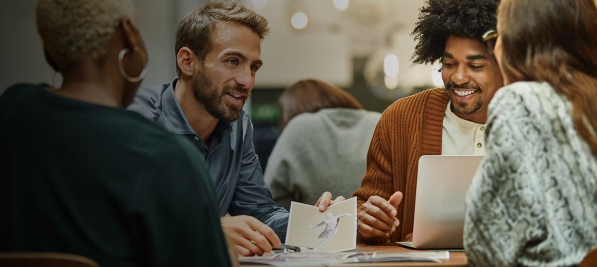 PhonesReviewCOM's tweet image. Samsung is launching a rebranding effort for its presence in the Japanese market. Instead of being referred to as simply “Galaxy,” the company’s online store and social networking services in Japan will now carry the Samsung name.
phonesreview.com/samsung-re-est…