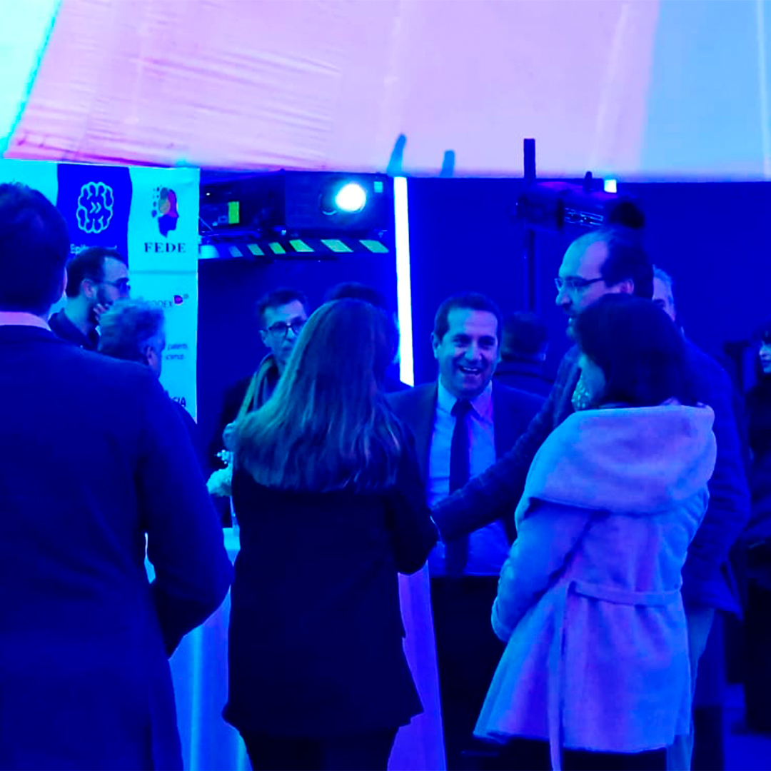 Ayer celebramos el acto de clausura de Epiforward en el DOMO360 de Madrid.

Epiforward: la voz de la epilepsia ha llegado a su fin. 

¡Gracias a todos por acompañarnos!