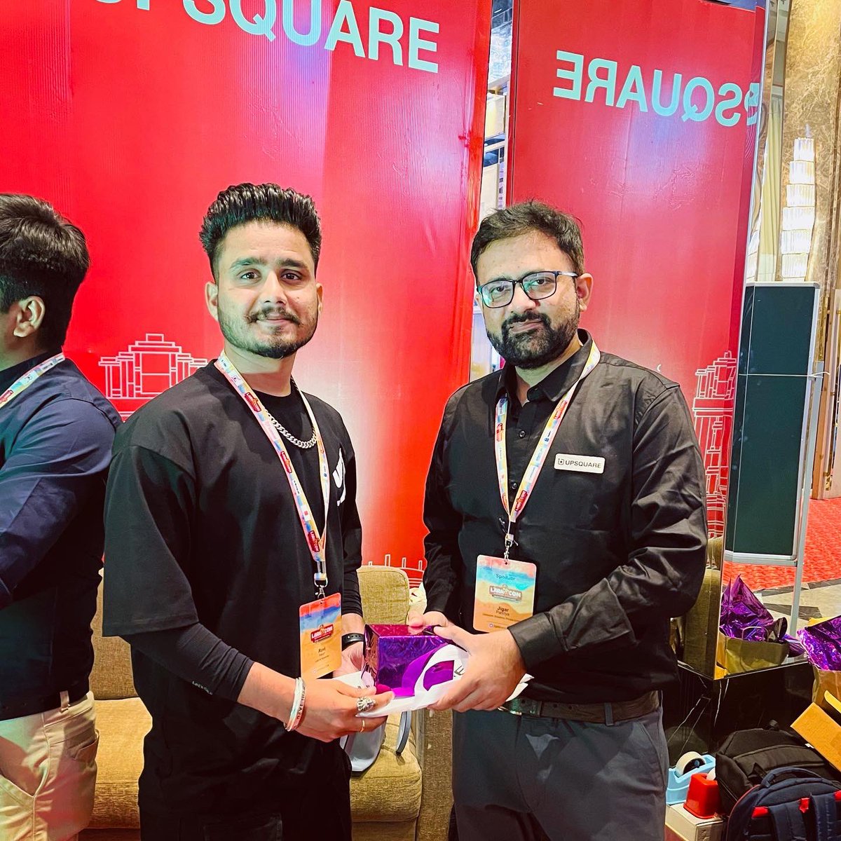 raviheer2294's tweet photo. #Laracon #2023 #Day2 #Ahmedabad #Gujarat #Laravel #ClubO7 #LaravelPunjab #Community #Tech https://t.co/T52vqKVeC5