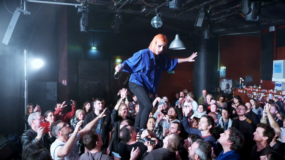 tangerinevidz's tweet photo. J’ai passé 4 jours avec @TOYBLOID pour les filmer en tournée.
Voici quelques extraits photos📸 https://t.co/82g4nRdH2k
