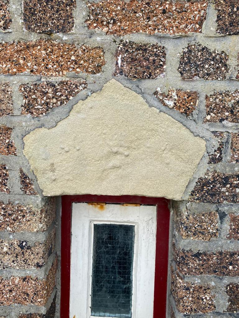 When I travel the UK, I send <a href="/MrTimDunn/">Tim Dunn</a> photos of railway architecture to see if he can identify it. Ahead of the new series of #TheArchitecturetheRailwaysBuilt @ 8pm tonight, I’m sharing one that totally foxed him. Can you beat the master? Name that architecture! Taken Aug 2020