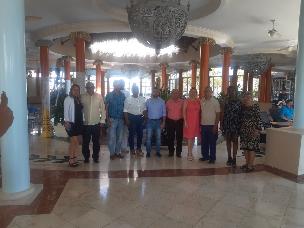Iberostar Varadero recibe a los Candidatos a Diputados a la Asamblea Nacional del Municipio Cardenas, #MejorEsPosible. <a href="/Ivisfp/">Ivis Fernández Peña</a> , <a href="/Jlauzurique41/">Jesús Lauzurique Suarez</a> , <a href="/BetancurtIbia/">Ibia Betancurt</a> , @nliz0311 .