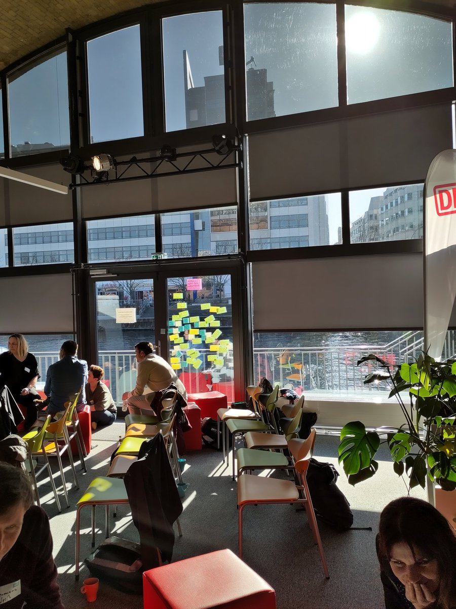 Tag 1 vom <a href="/velokonzept/">Velokonzept</a>-Hackathon in der <a href="/dbmindbox/">DB mindbox</a> zum Thema 365 Tage Radfahren. Die Ideensammlung hat schon einmal richtig Spaß gemacht und richtig gute Ideen gebracht. Danke für die Orga und den schönen Ausblick!