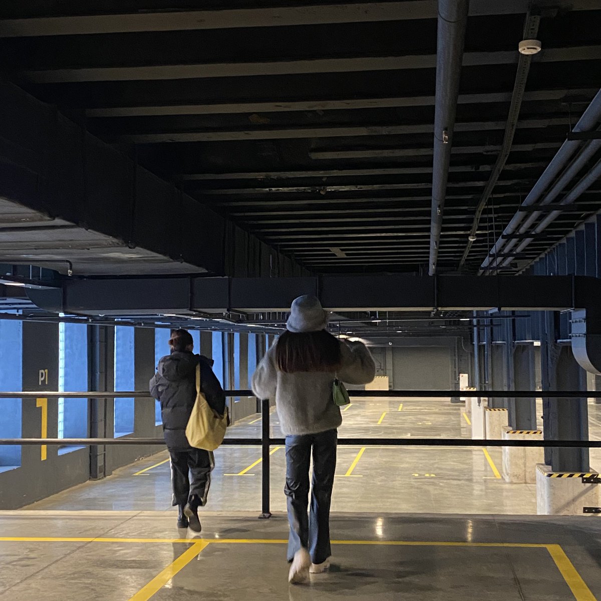 minienth's tweet photo. venue check ✔️ https://t.co/ZtWaBSnA6i