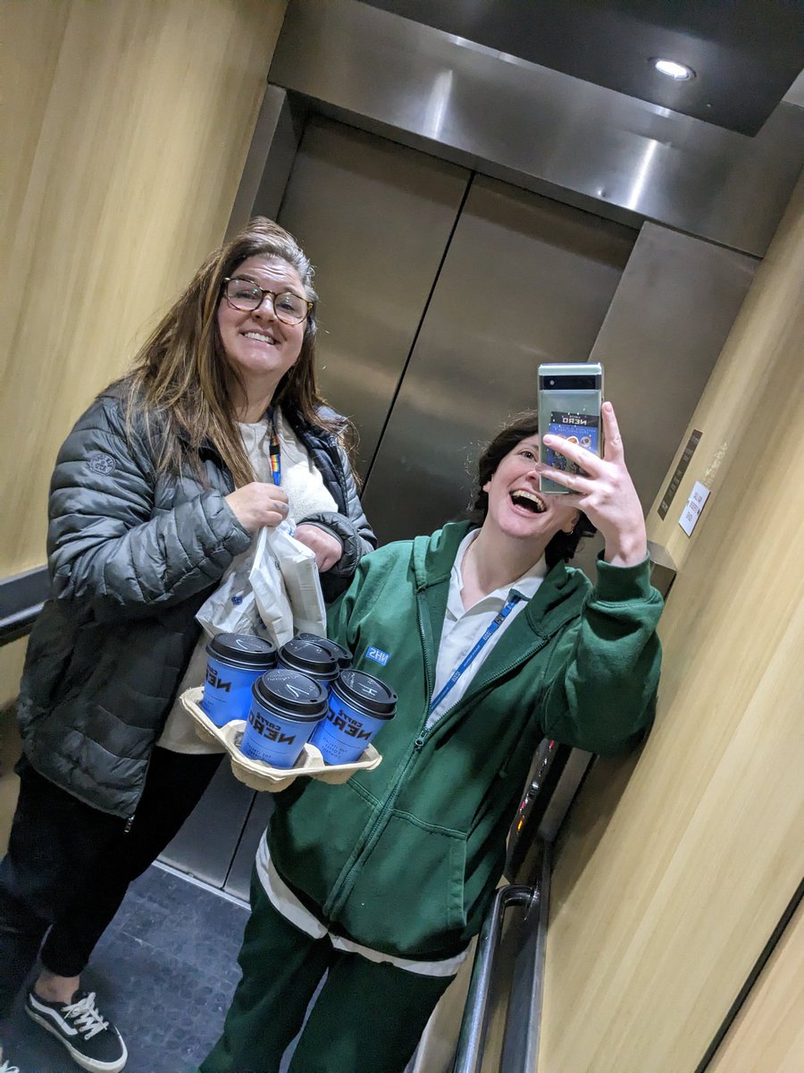 NicoleC_OT's tweet photo. Two happy girls with coffee and Greggs for MDT ☕🍩 https://t.co/OVNfNsLdsB