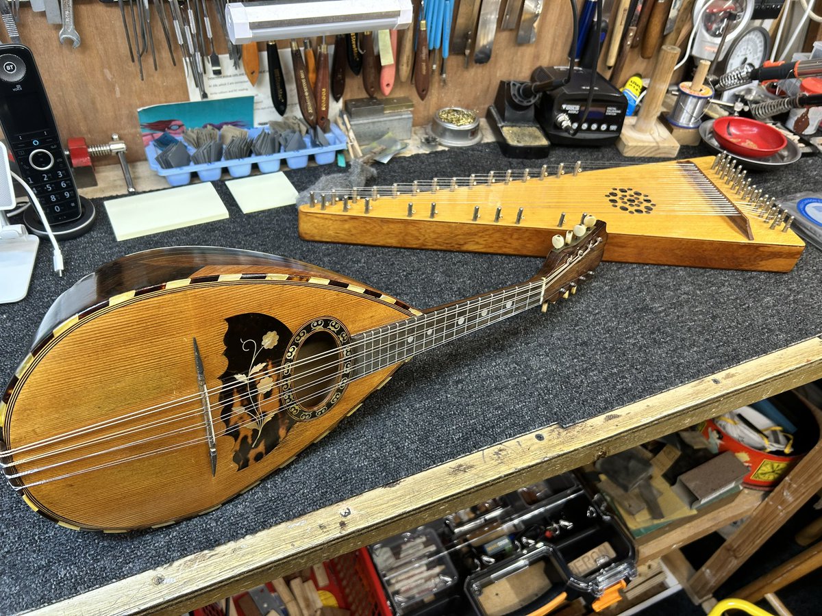 GuitarDoctorUK's tweet photo. Big Satisfaction. When 2 #restoration projects for the same customer are completed. A lovely Neapolitan mandolin circa 100+ years old and a Psaltery: A first for me! Could play them for hours. #luthier #luthierlife #loothing #bringbacktolife #myrepairshop https://t.co/5VlGhzlhL0