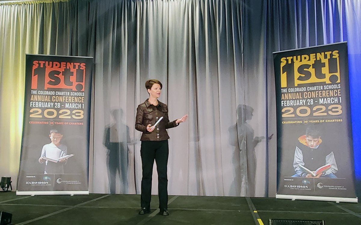 COCharterSchool's tweet photo. Keynote speaker, @amandaripley: conflict is essential; it's how we grow stronger. 💪The key to navigating it is taking a series of counterintuitive actions in your schools, board meetings, neighborhoods & even in your own head. 🏫 #colorado #education
#COCharterConference https://t.co/xNWoIB0beU