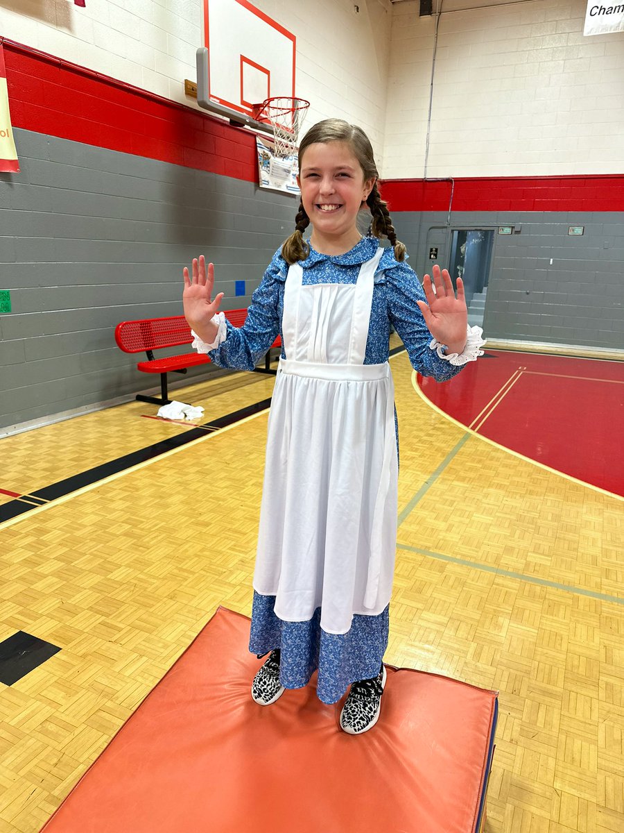 We are all smiles during Gymnastics Week in #physed! <a href="/McFadden_School/">McFadden School of Excellence</a>