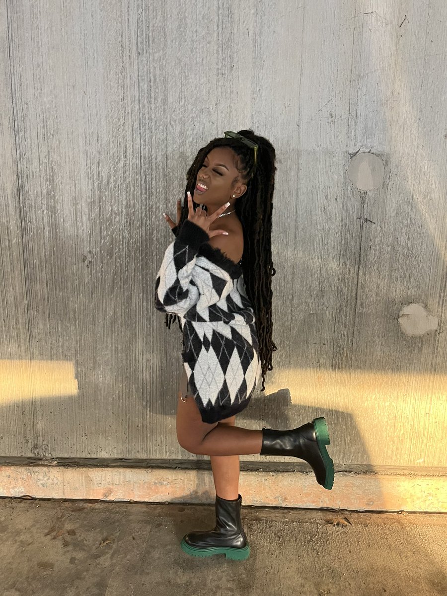 life of a rockstar 👩🏾‍🎤