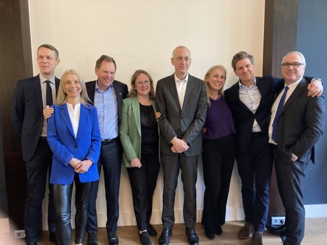 Nordic Plus 🇩🇰🇫🇮🇮🇸🇮🇪🇳🇱🇳🇴🇸🇪🇬🇧DGs for development cooperation convened in The Hague this week to discuss pressing issues of common interest. Together we are stronger #NordicPlus
