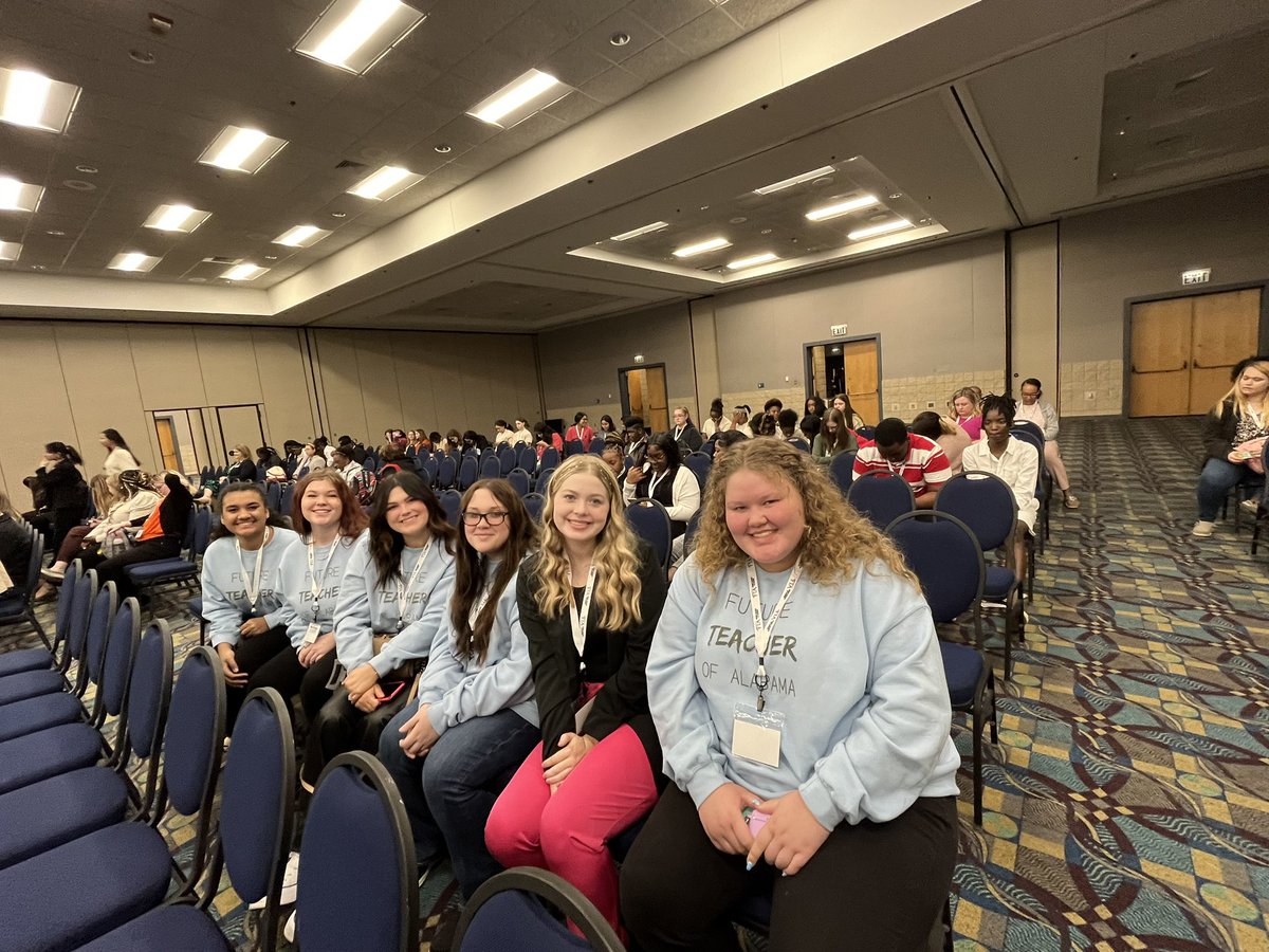 myAEA's tweet photo. Aspiring educators from Brewer High School in @MorganCountyCSS and JD High School in @MPSAL are attending a breakout session on financial literacy during the #FTAConference. #myAEA https://t.co/3WiNMJK5RS