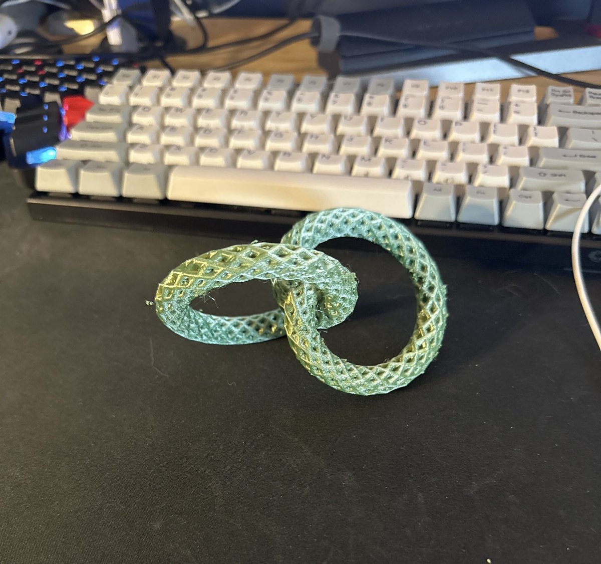 Thangs3D's tweet image. Happy #TrendingTuesday! Thanks to all of @davemakesstuff_ ’s followers on Thangs, another one of his models is enjoying some time in the trending section. One of our own makers here decided to get in on the action as well. 

Model page: social.thangs.com/m/755885

#3DPrinting