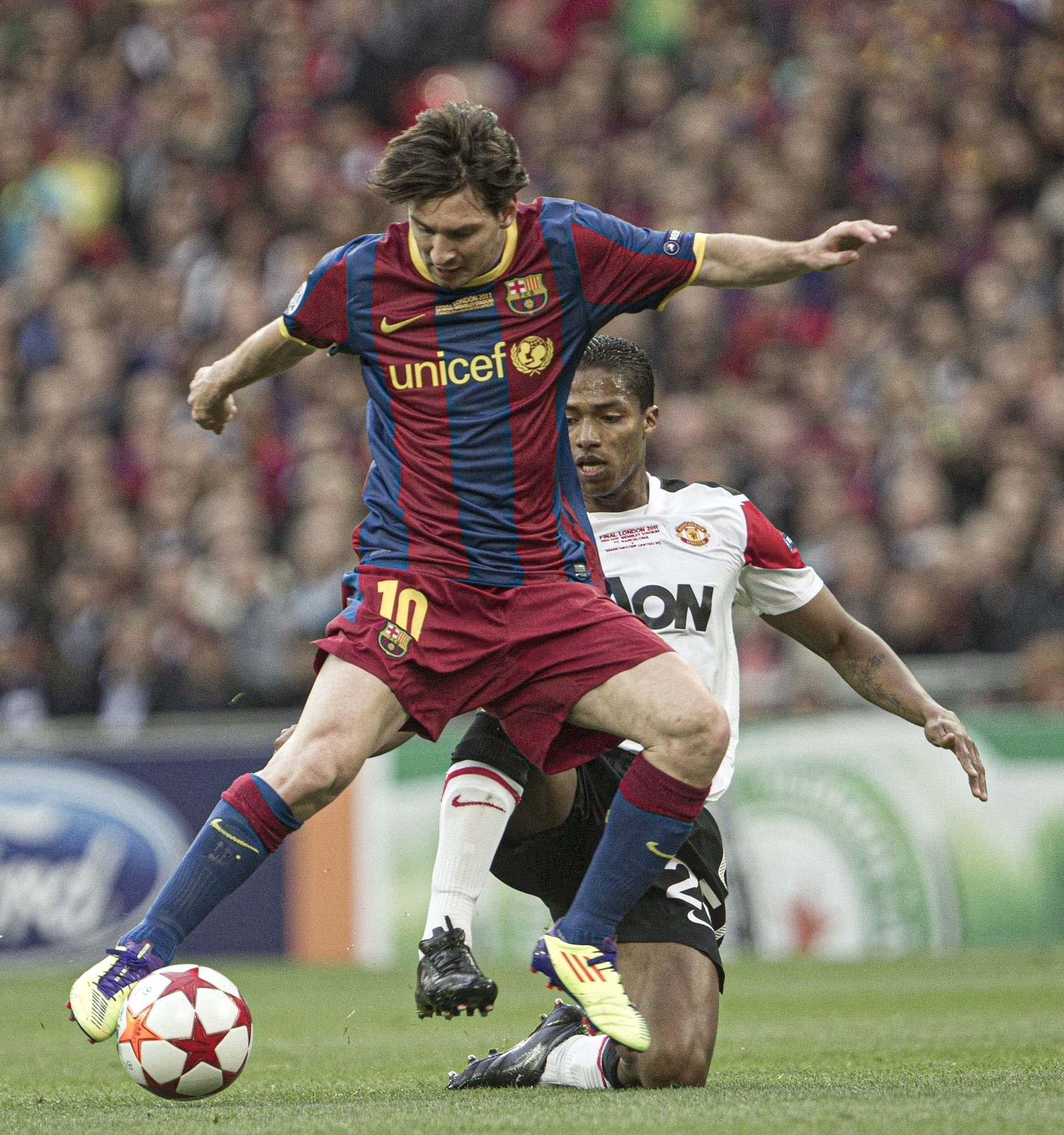Barcelona's Messi masterclass carves Manchester United open