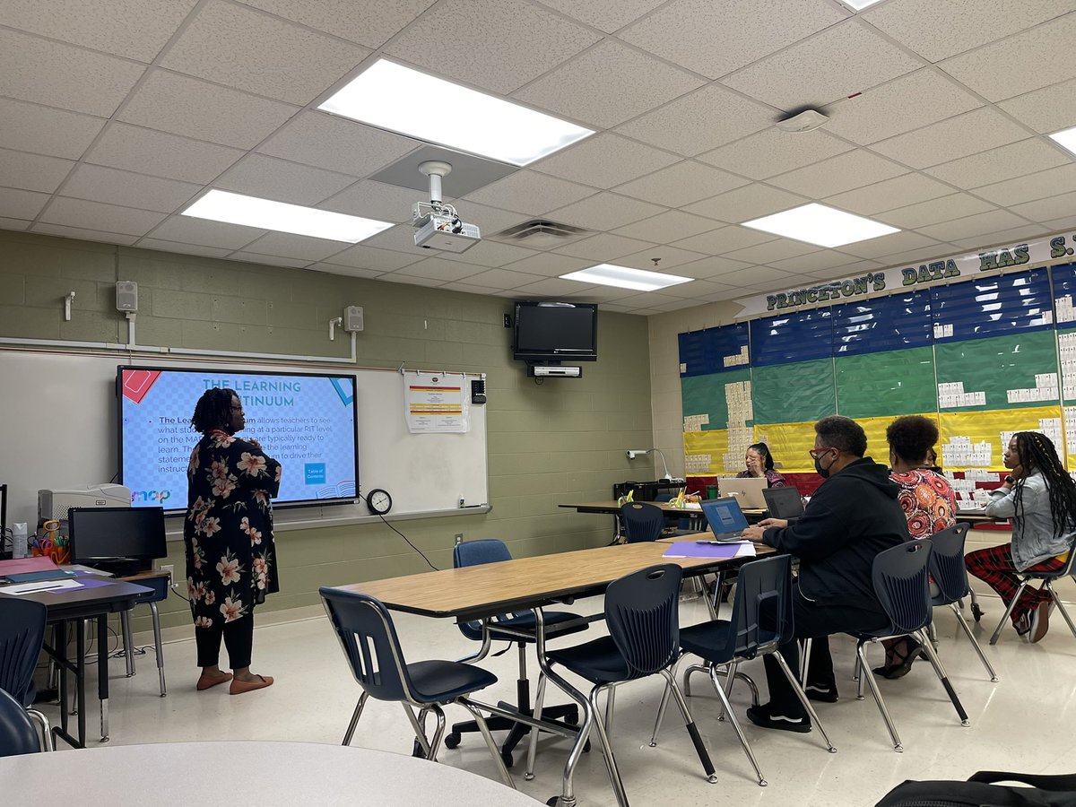 DrAdibShakir's tweet photo. Great job 👏🏾 to our K-2 teachers today as they worked with our Awesome Academic Coach, Ms. Burton, to plan out our March Madness instructional calendar. #keepingkidsfirst  @DeKalbSchools @McMillansCorner https://t.co/psBifq8BHI