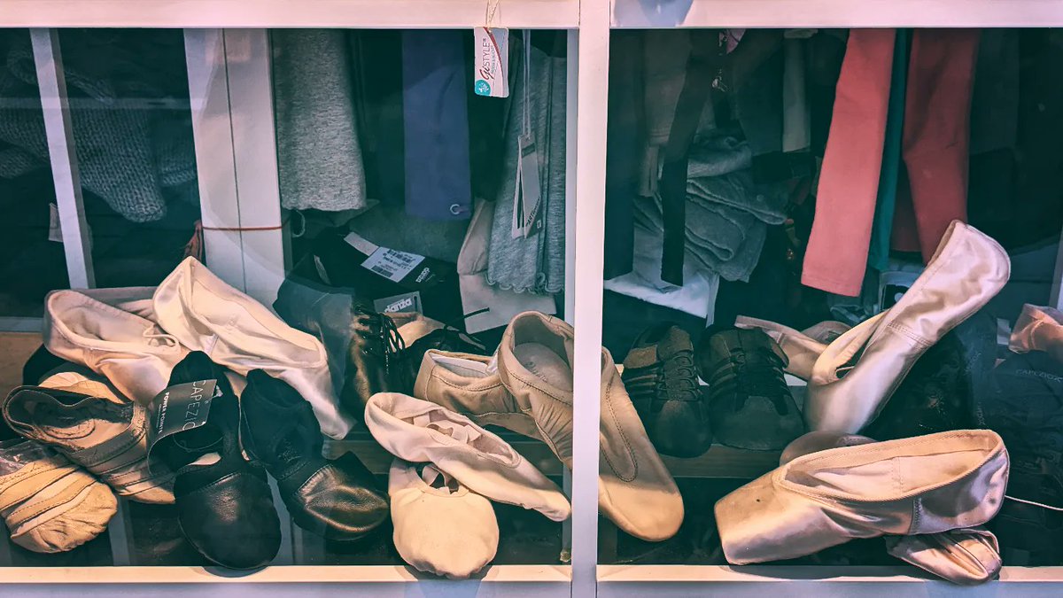 #Old and #New #BalletShoes #NijinskysGrave #ViaGaribaldi #SanMichele #CastelloBasso #Venezia #Venice #LivingOnWater