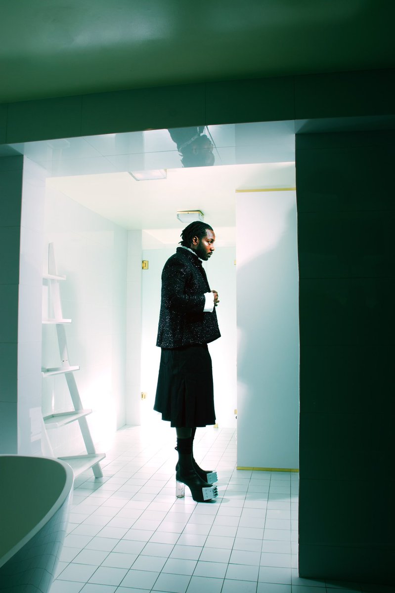 XAVIERLUGGAGE's tweet photo. Channel Tres for Wonderland Magazine shot by me 📸 https://t.co/1setaGGOjm