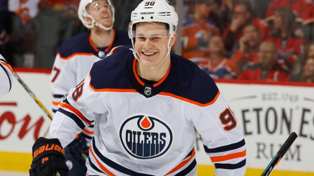 🚨 Jesse Puljujarvi is headed to the Hurricanes from the Oilers in exchange for Patrik Puistola, the team announced.