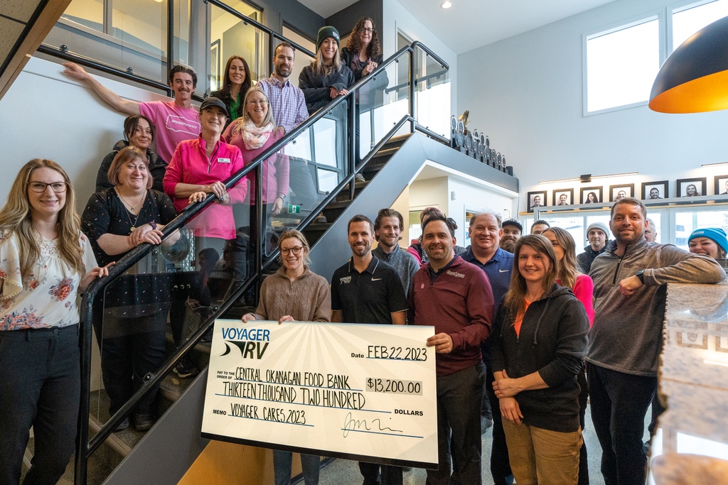 COFoodBank's tweet photo. Voyager RV's commitment to supporting our local community is nothing short of inspirational and truly heartwarming.
THANK YOU!
#voyagercares #supportingcommunity #donation #fundraising #kelowna #okanagan #westkelowna #fighthunger #feedhope #jointhefoodmovement https://t.co/eHKQCIHTDI