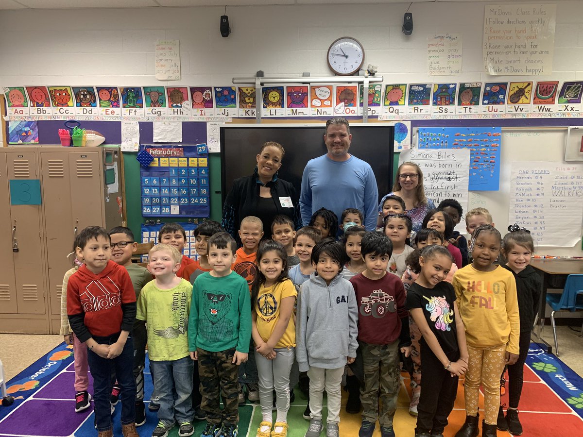 Mr. Davis-Kindergarten Power tweet media