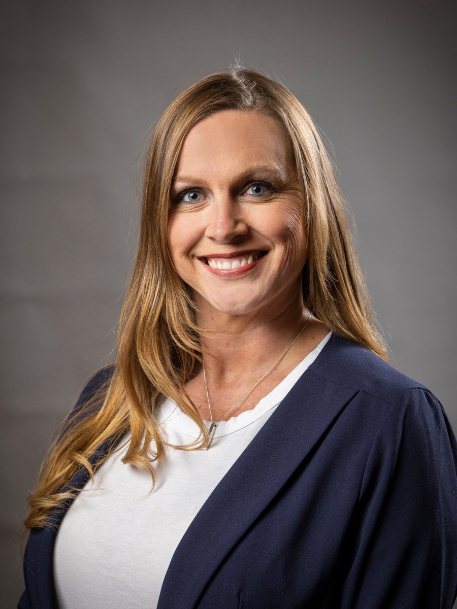 graceworks's tweet image. &quot;The most fulfilling thing about my role as Director is watching others succeed past what they ever thought was possible for themselves.&quot;

After more than a decade in the industry, we&apos;re pleased to have Dana Albaugh leading @BethanyVillage #HomeHealth Care! #StaffSpotlight