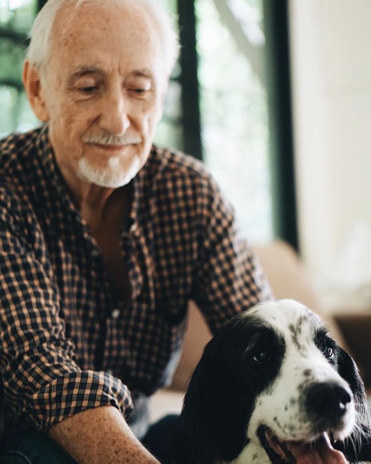 UgNena's tweet photo. Dad with his dog🐶🐶 https://t.co/y2TIvpN4r7