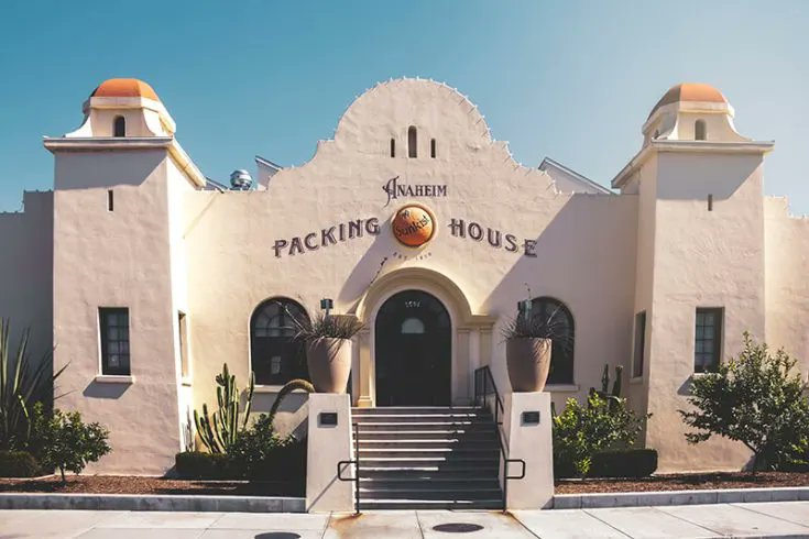 ForgatchThe's tweet image. Next time you're in Anaheim, #California, this article will come in handy. #thingstodo  cpix.me/a/164674150